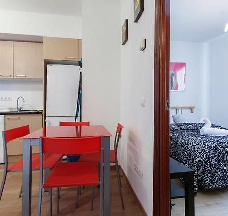 Mercado Anton Martin Apartment Madrid Exteriör bild